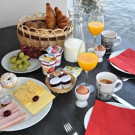 Boatlodge, Anegada Nyaraló *