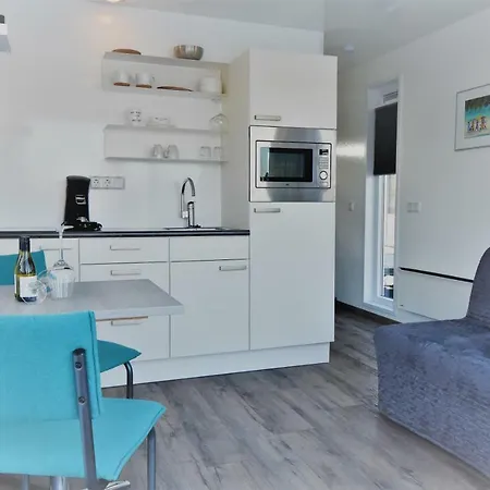 Boatlodge, Anegada